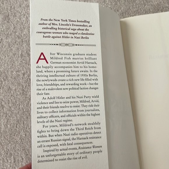 Novel- Resistance Women by Jennifer Chiaverini - Picture 4 of 4